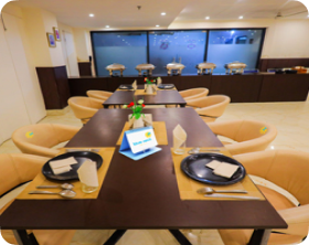 blue-nack-gallert-caple